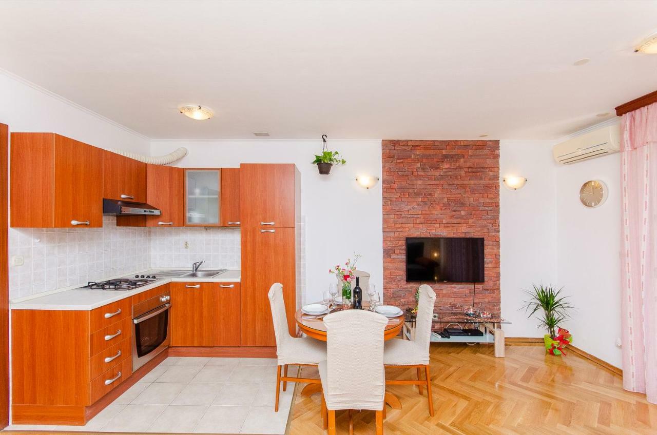 Apartment Lucija Split Eksteriør billede